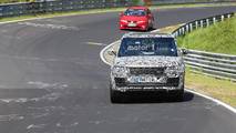 Range Rover SV Coupe spy photo