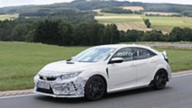 Honda Civic Type R facelift spy photo