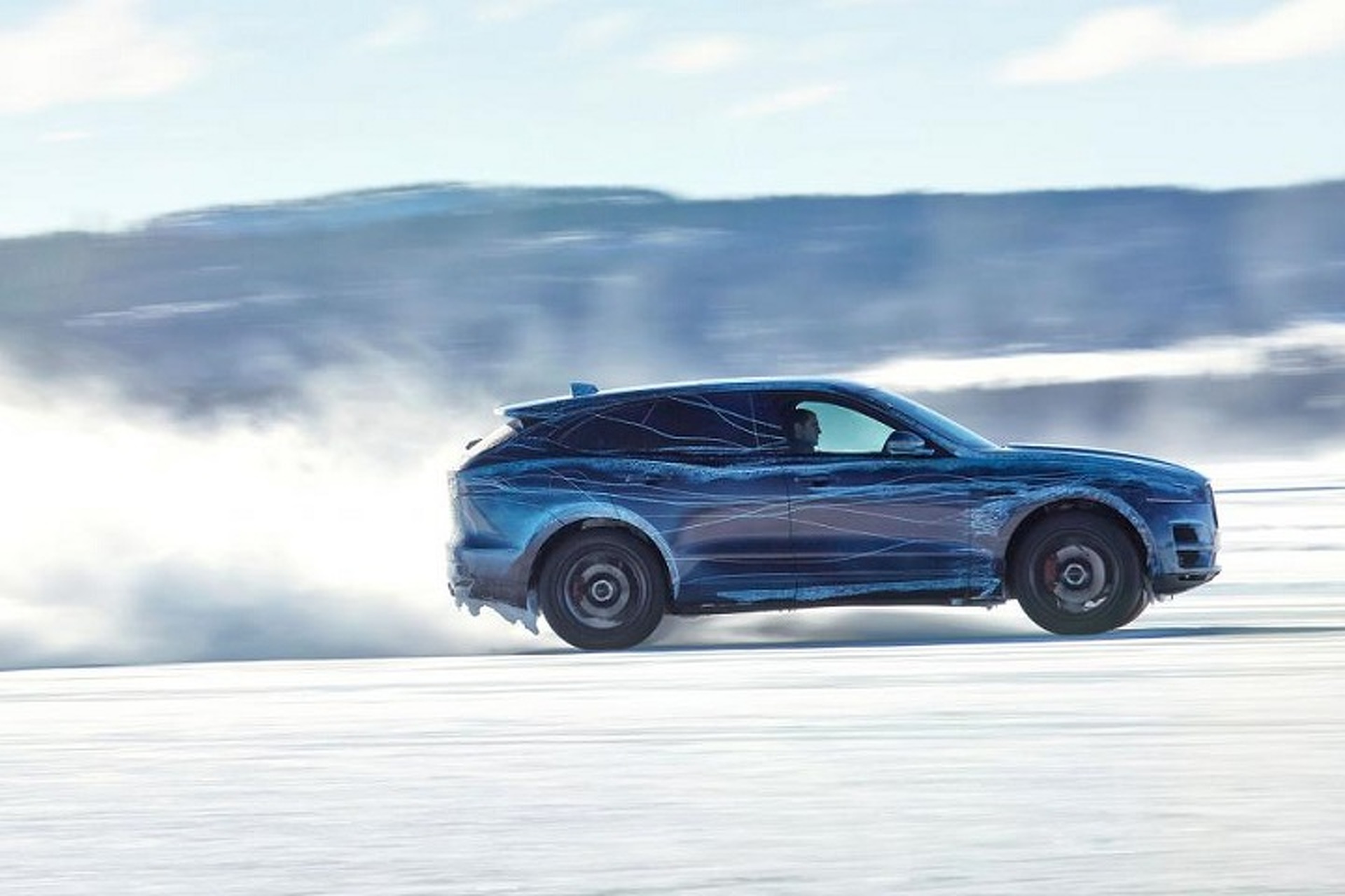 Jaguar Put Its F-Pace SUV to the Test in Extreme Weather Conditions
