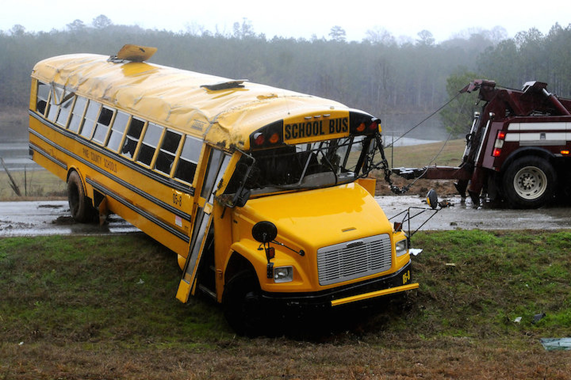NTSB and NHTSA Disagree on School Bus Seat Belts