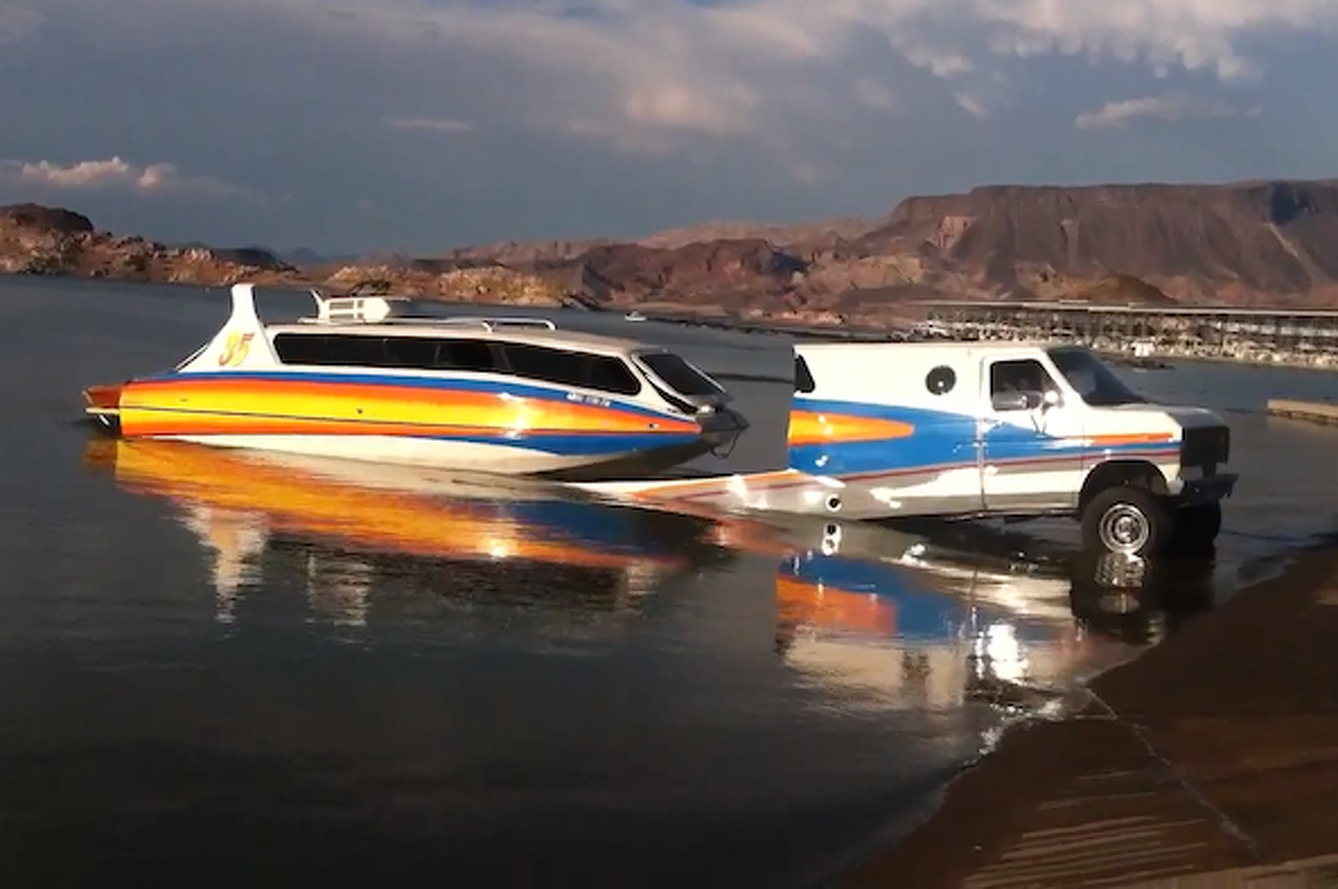 Boat, RV, SUV Combo is a Wealthy Redneck's Dream