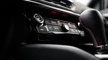 Jeep Commander Blackhawk 2.0T 2025