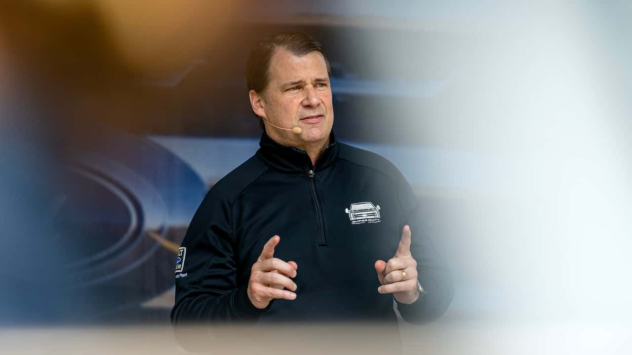 Why Ford's CEO Doesn't Love Apple CarPlay Ultra