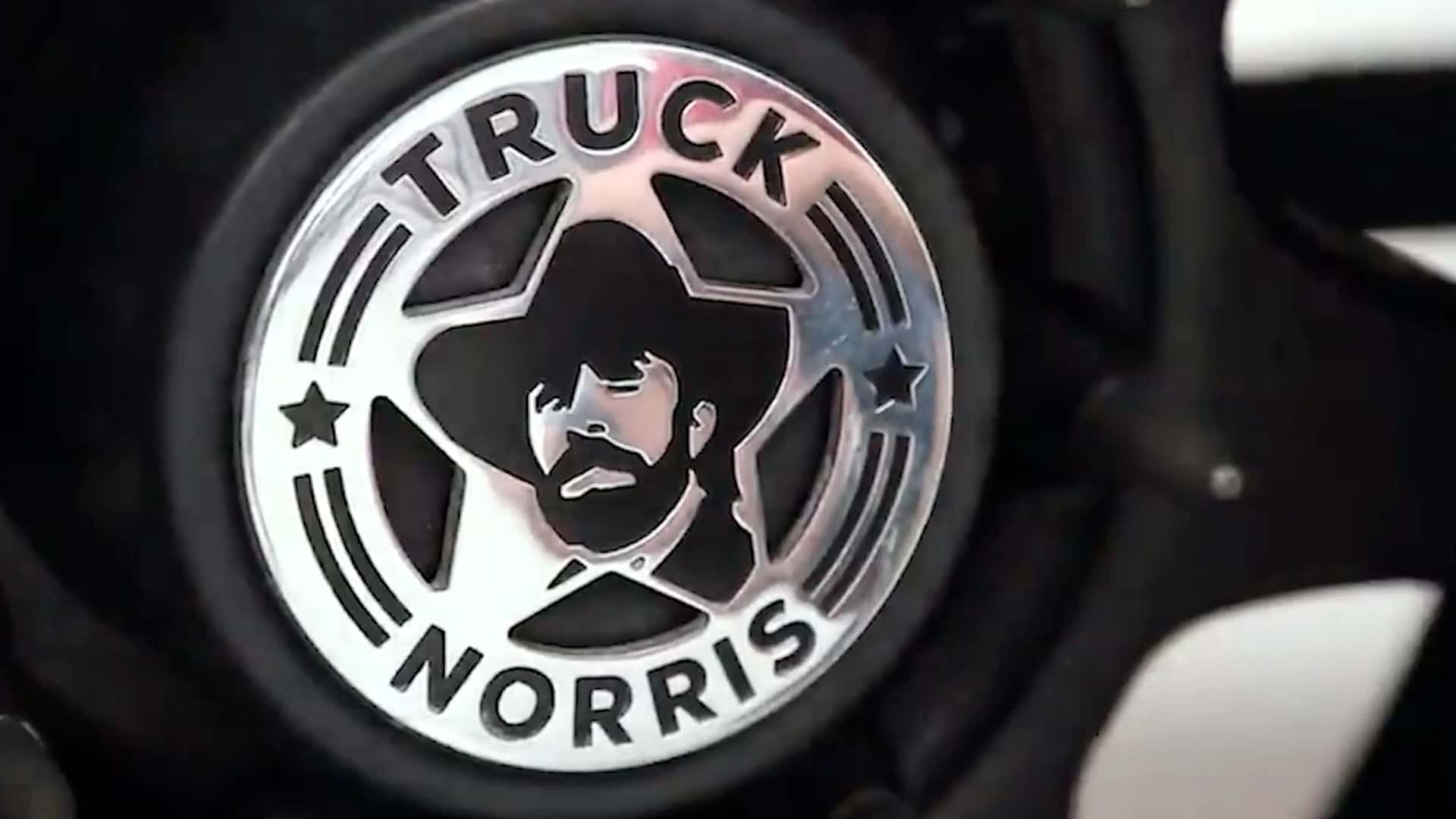 a história da picape especial chamada Truck Norris