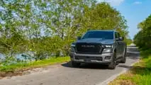 Ram 1500 V8, la prova di Motor1.com