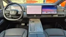 GWM Wey G9, le prime foto del modello italiano