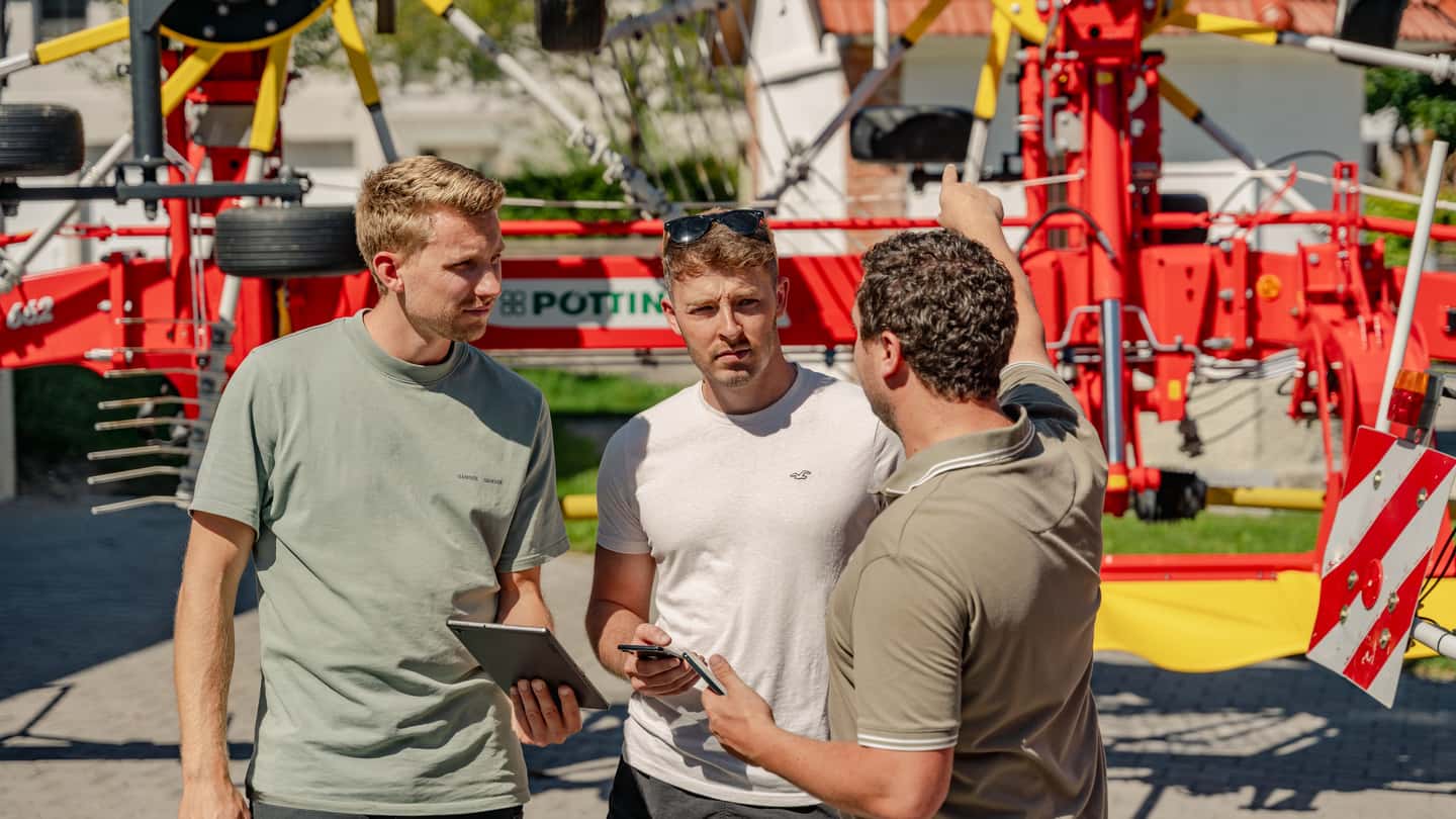 HARVEST ASSIST 4.0: l'app Pöttinger per la raccolta foraggio