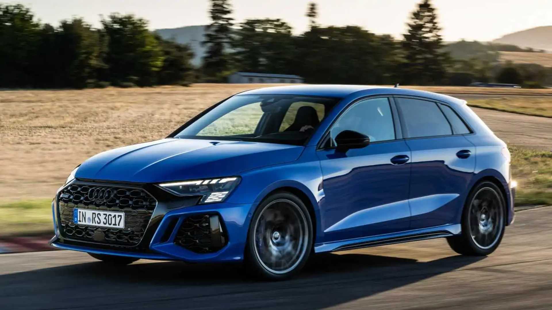 Audi RS 3 Performance Edition 407 PS Und Tempo 300