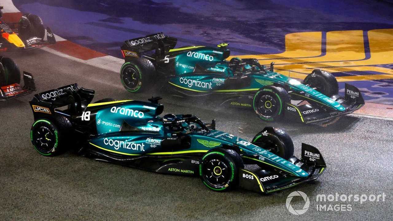 Lance Stroll battles with Sebastian Vettel at Singapore G 2022