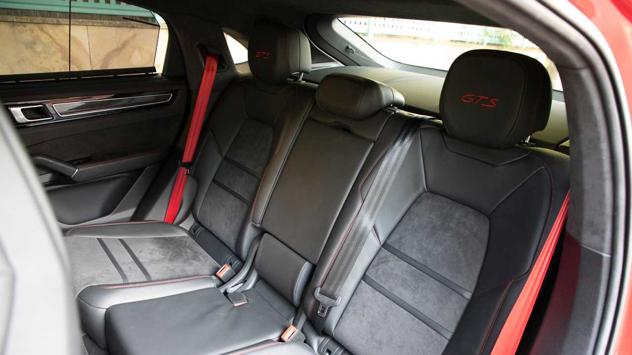 Prueba Porsche Cayenne GTS Coupé 2023