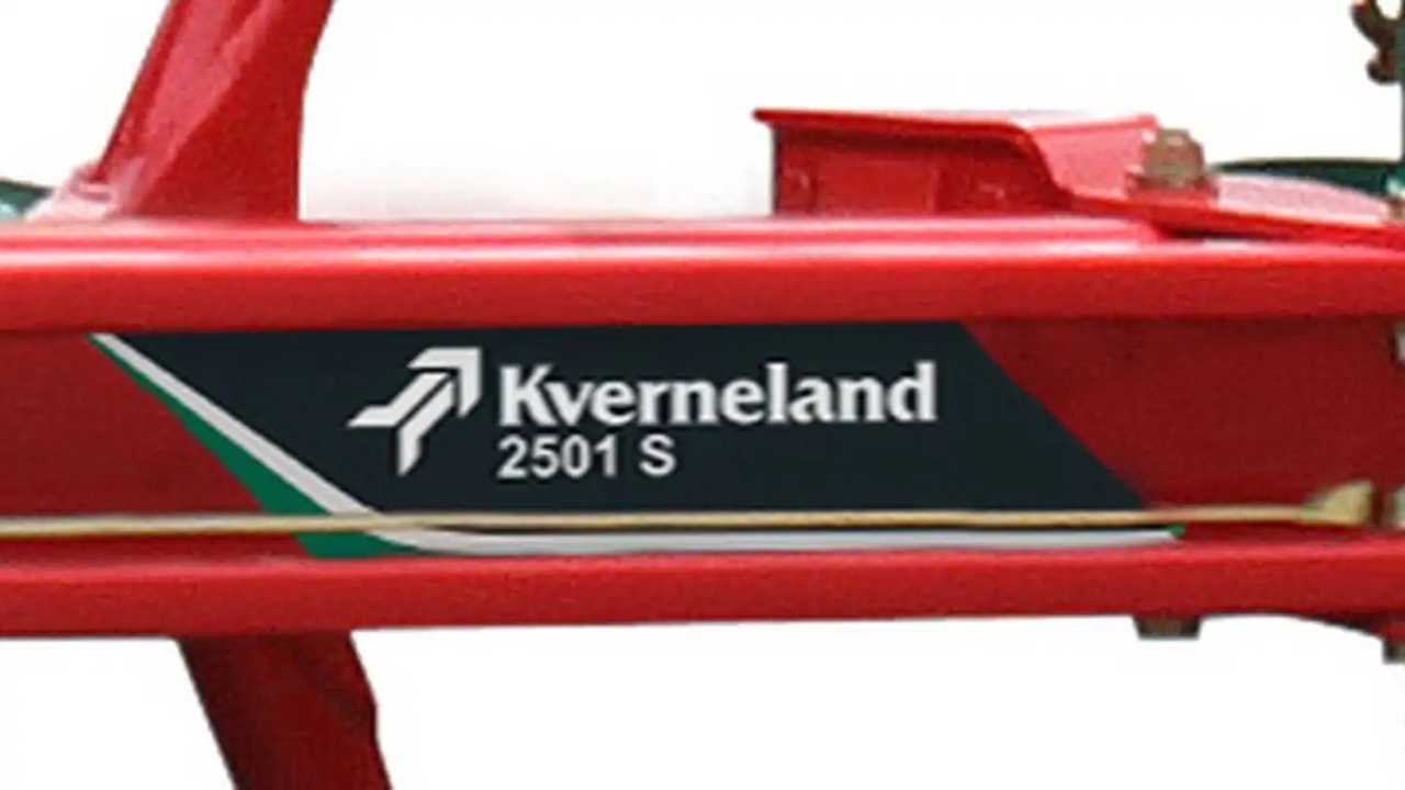 Aratro Kverneland 2501 S i-Plough: ISOBUS a EIMA 2022