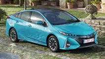 Toyota Prius Plug-in Hybrid (2019)