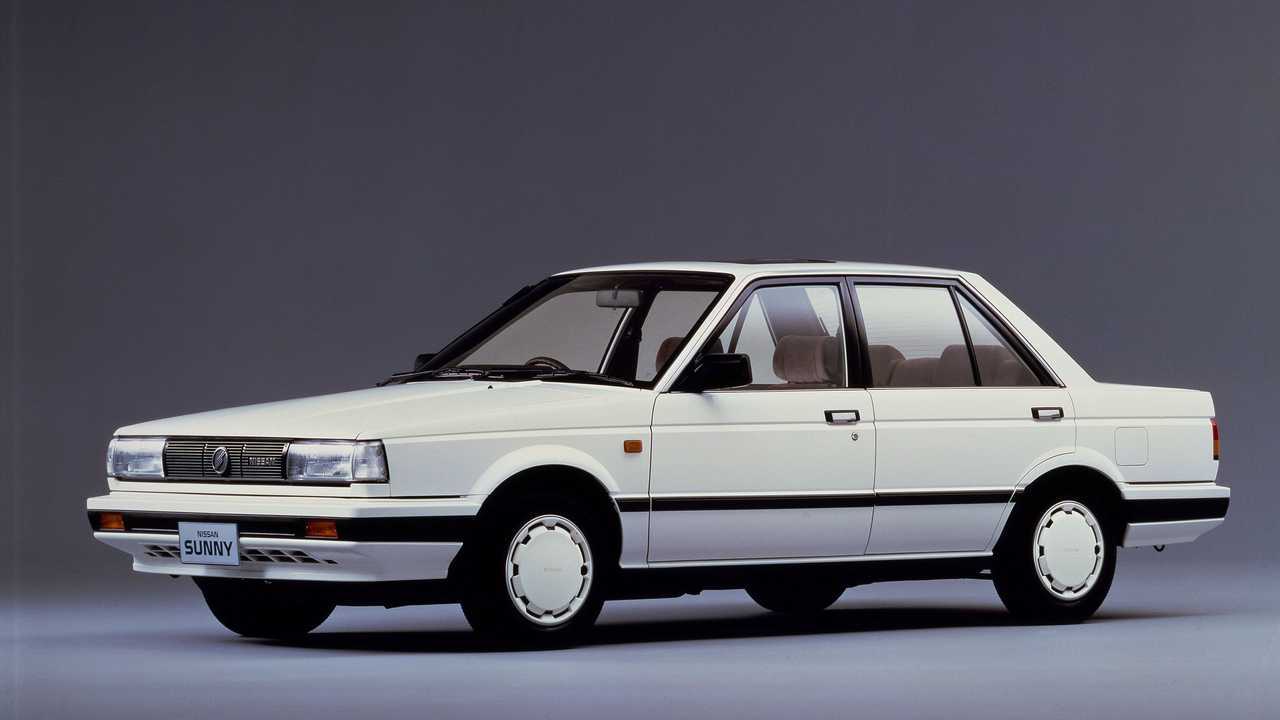 Restyling del Nissan Sentra (1985).