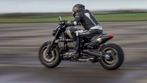 TTS Performance: Supercharged Triumph Rocket 3 TFC - Riding