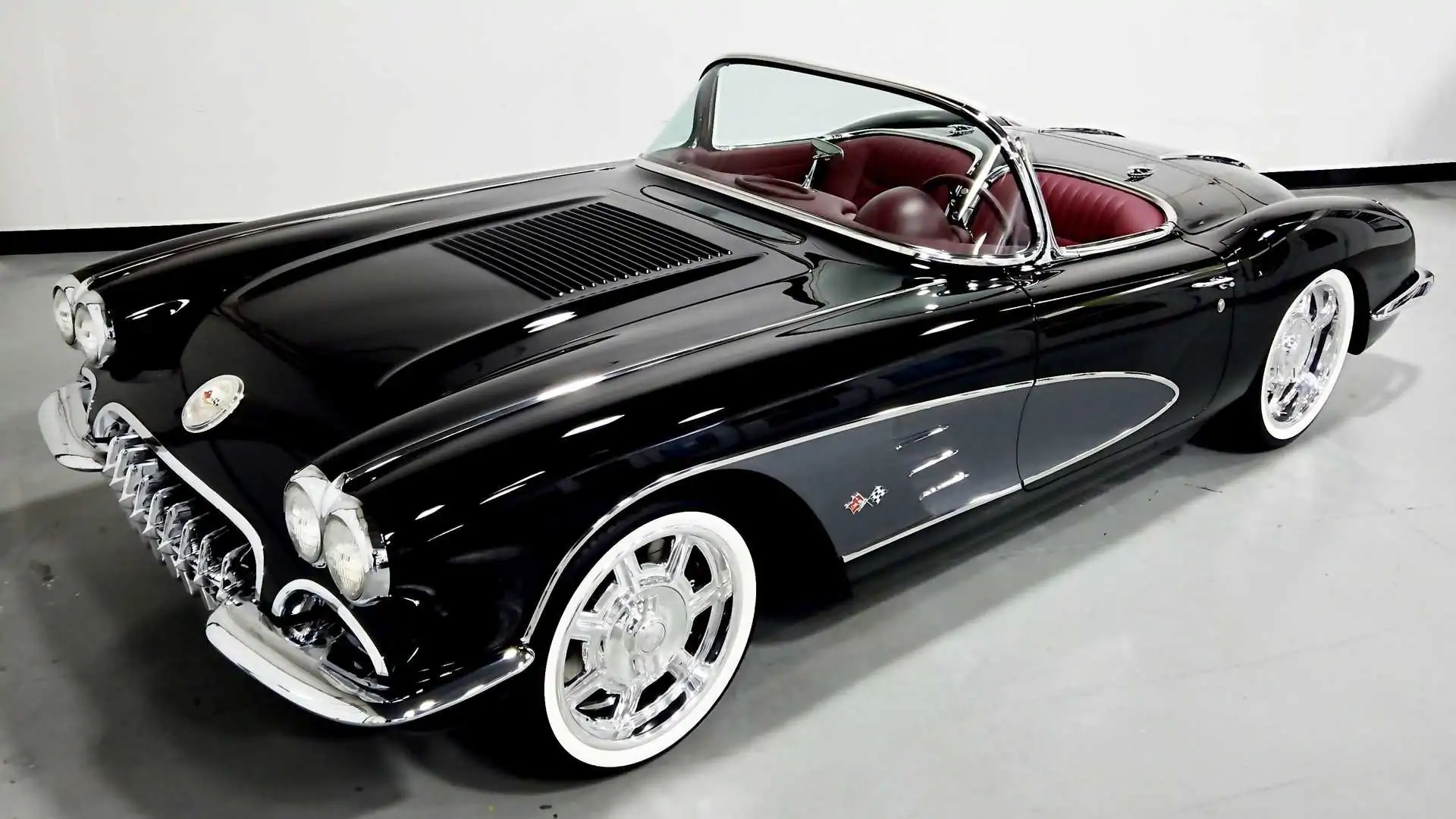 1958 Pro-Touring-style Corvette Being Auctioned at Barrett-Jackson Las  Vegas 2022
