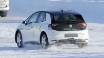 Volkswagen ID.2, le prime foto spia
