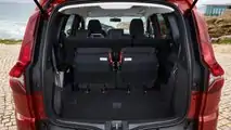 Dacia Jogger Hybrid (2023) nel test
