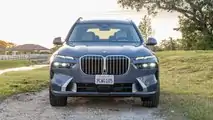 2023 BMW X7