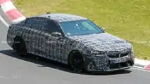 BMW M5 2024, le nuove foto spia al Nurburgring