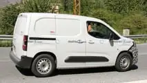 Peugeot Partner facelift spy photo