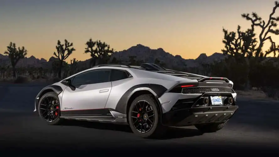 2024-lamborghini-huracan-sterrato-exterior-rear-quarter.webp