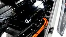 Toyota Corolla Levin AE86 BEV in der Sitzprobe