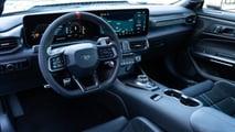 Ford Mustang Dark Horse SC 2026: primo contatto