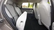 Leapmotor B03X, os interiores