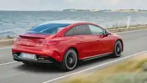 Mercedes EQE 43 - movimento