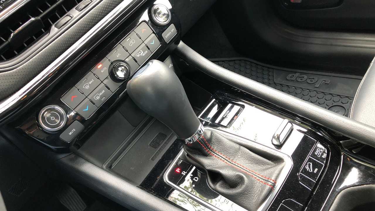 JEEP-COMPASS-TRAILHAWK18