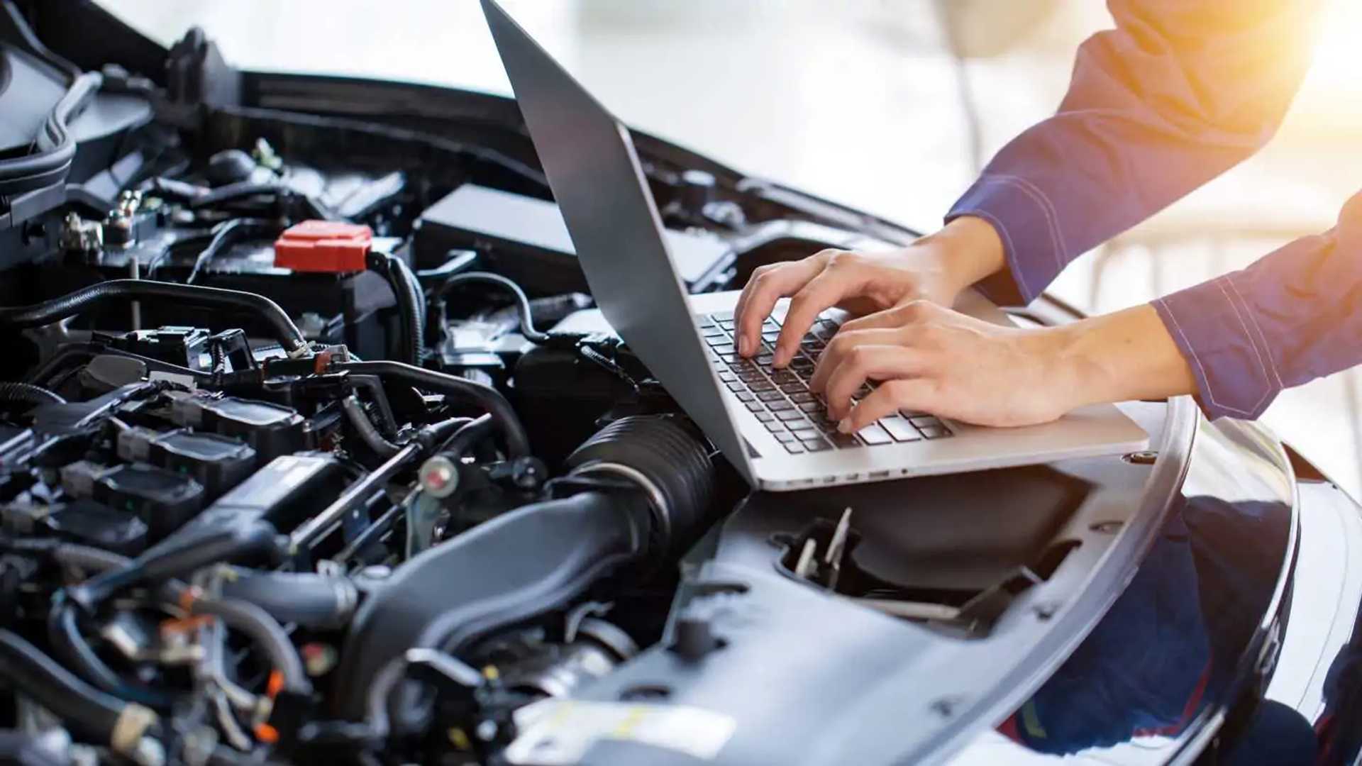 Un estudio sugiere que la mitad de los técnicos automotrices quieren dejar su trabajo