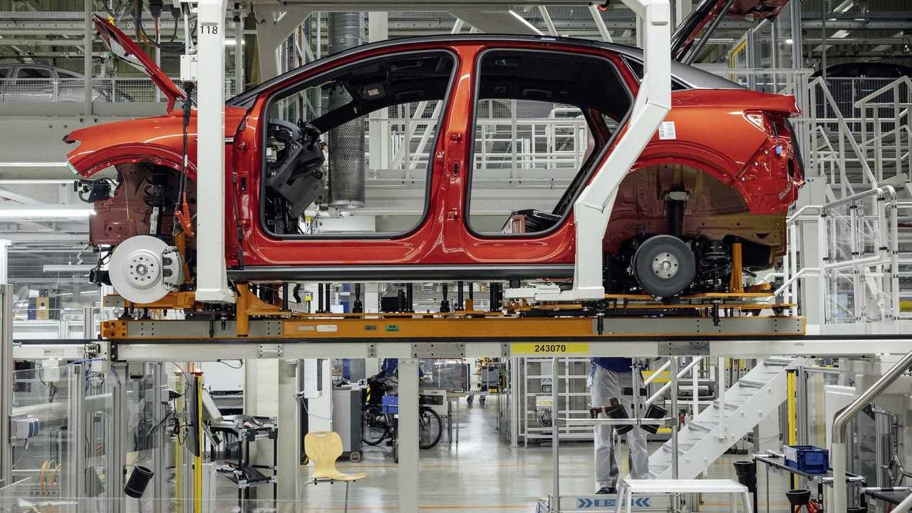 Volkswagen ID.5 - produção em série (7)