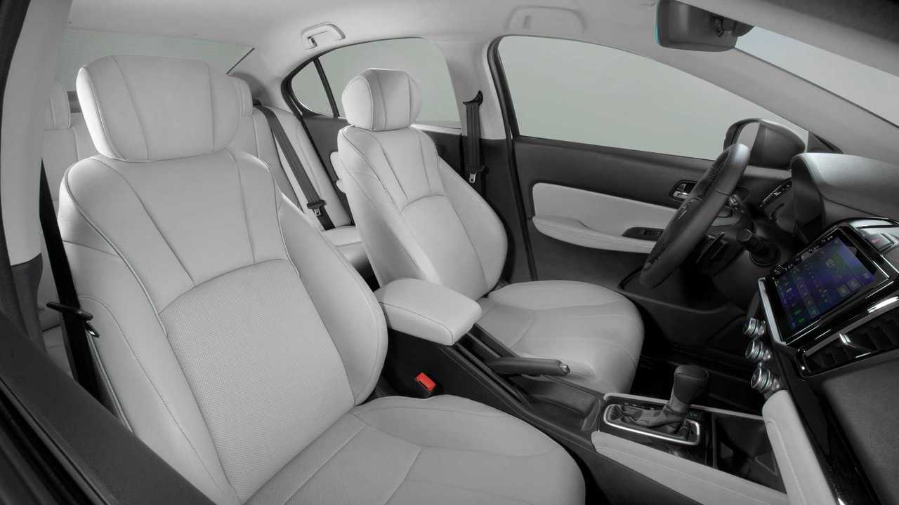 Honda City 2022 - Bancos dianteiros