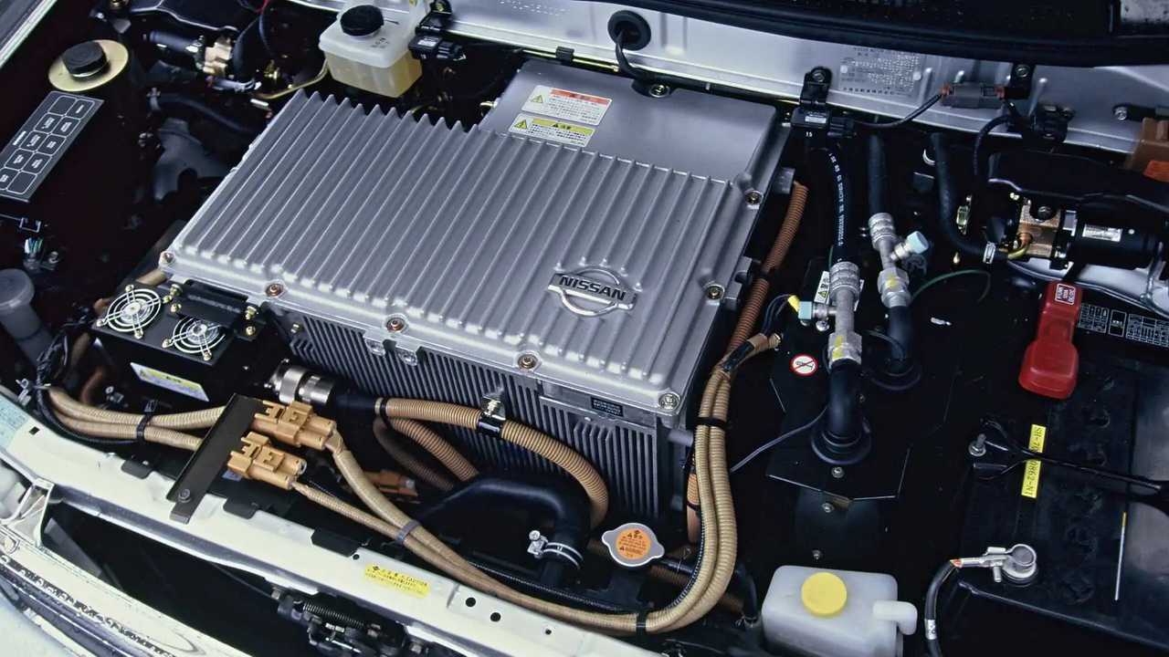 Nissan Prairie Joy EV, la prima auto elettrica con le batterie al litio