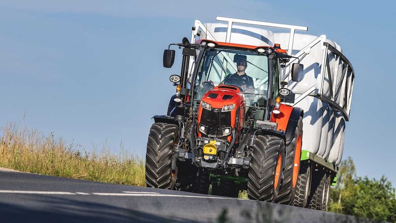 Kubota M60026