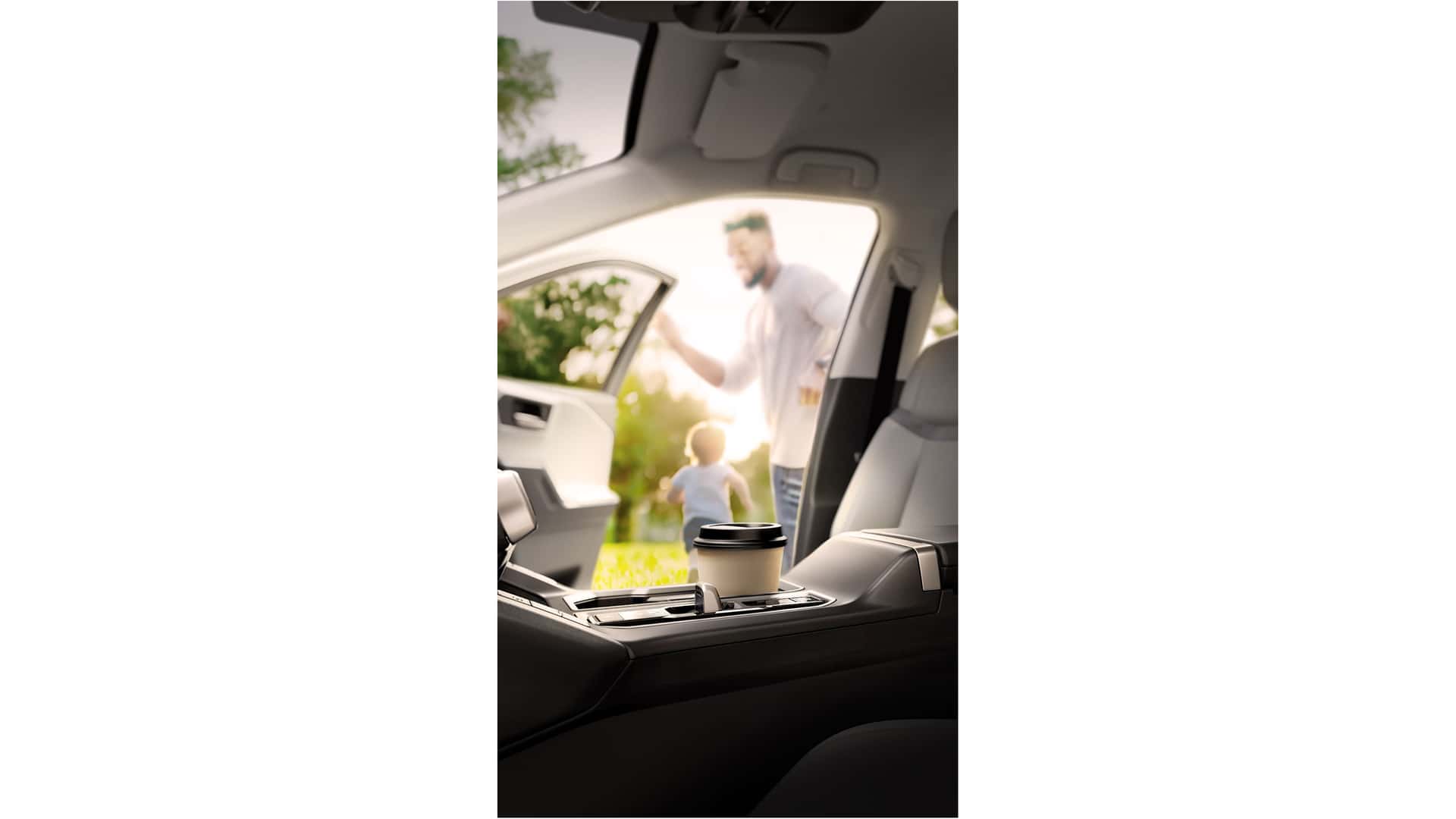 https://cdn.motor1.com/images/mgl/9me320/s1/2026-toyota-rav4-teaser.jpg