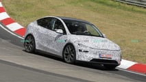 Tesla Model Y Performance (2026) als Erlkönig auf dem Nürburgring