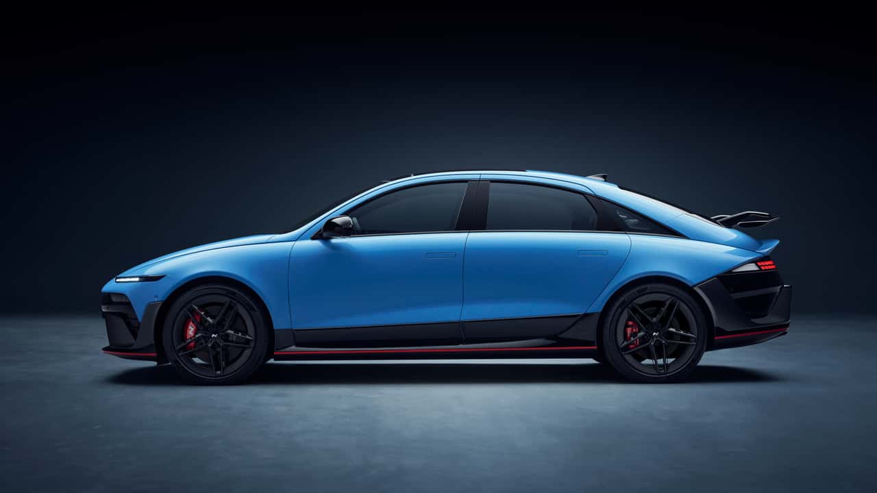 Les constructeurs croient-ils encore aux VE ? Oui, mais ils revoient leurs plans