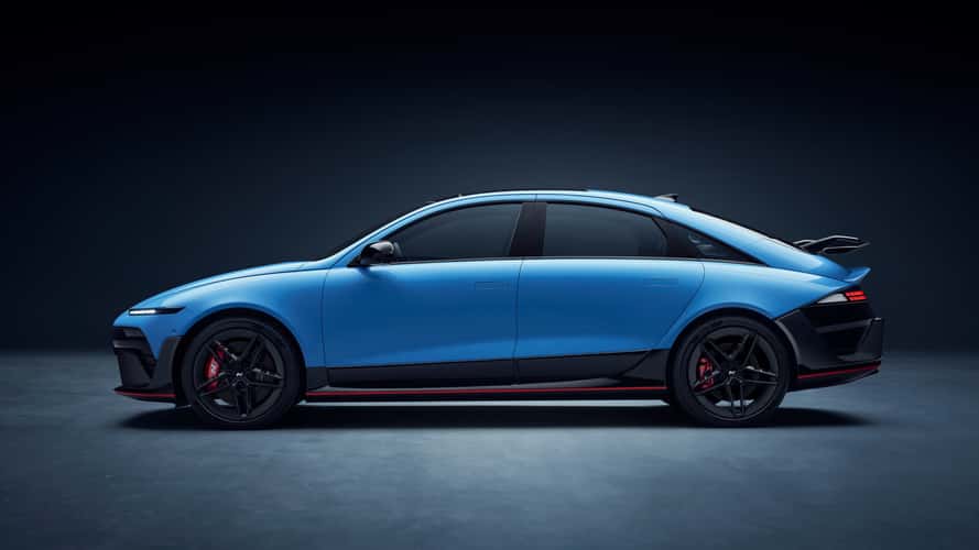 Le Case credono ancora nell'auto elettrica? Sì, ma rivedono i piani