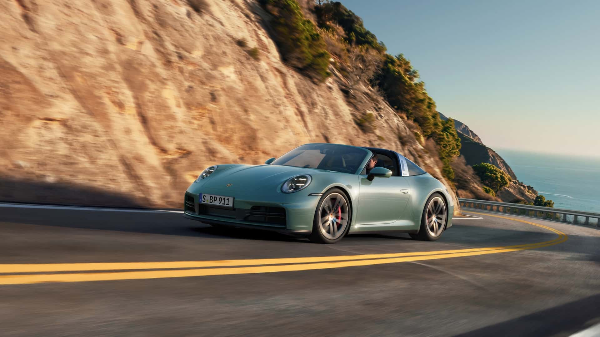 2026-porsche-911.jpg