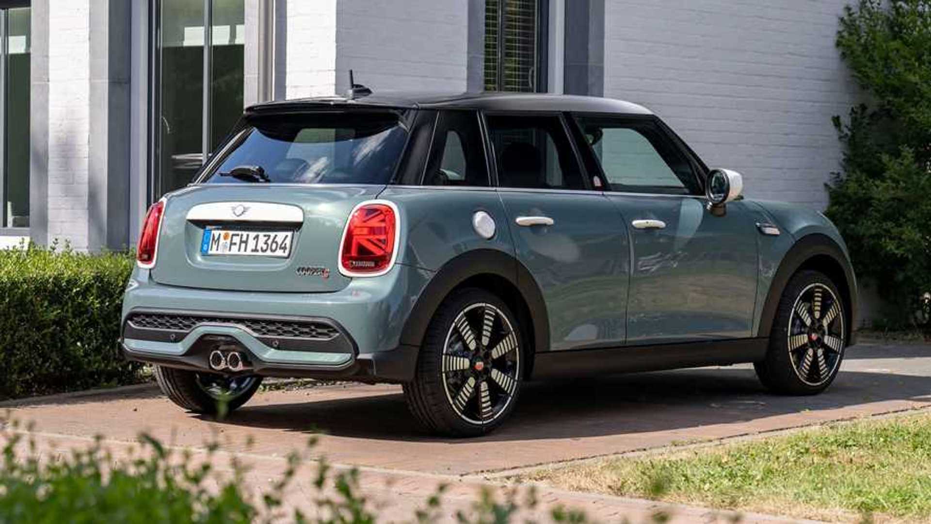 new-mini-multitone-edition-for-3-door-5-door-and-clubman.jpg