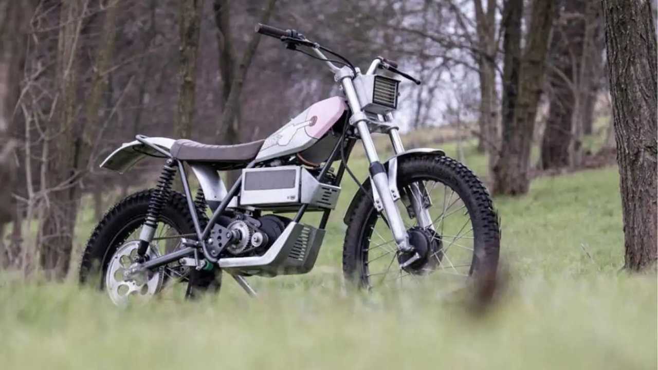 Cream Works Shock: Ossa Trial 250 Mick Andrews Replica - Main