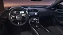 Jaguar XE 300 Sport