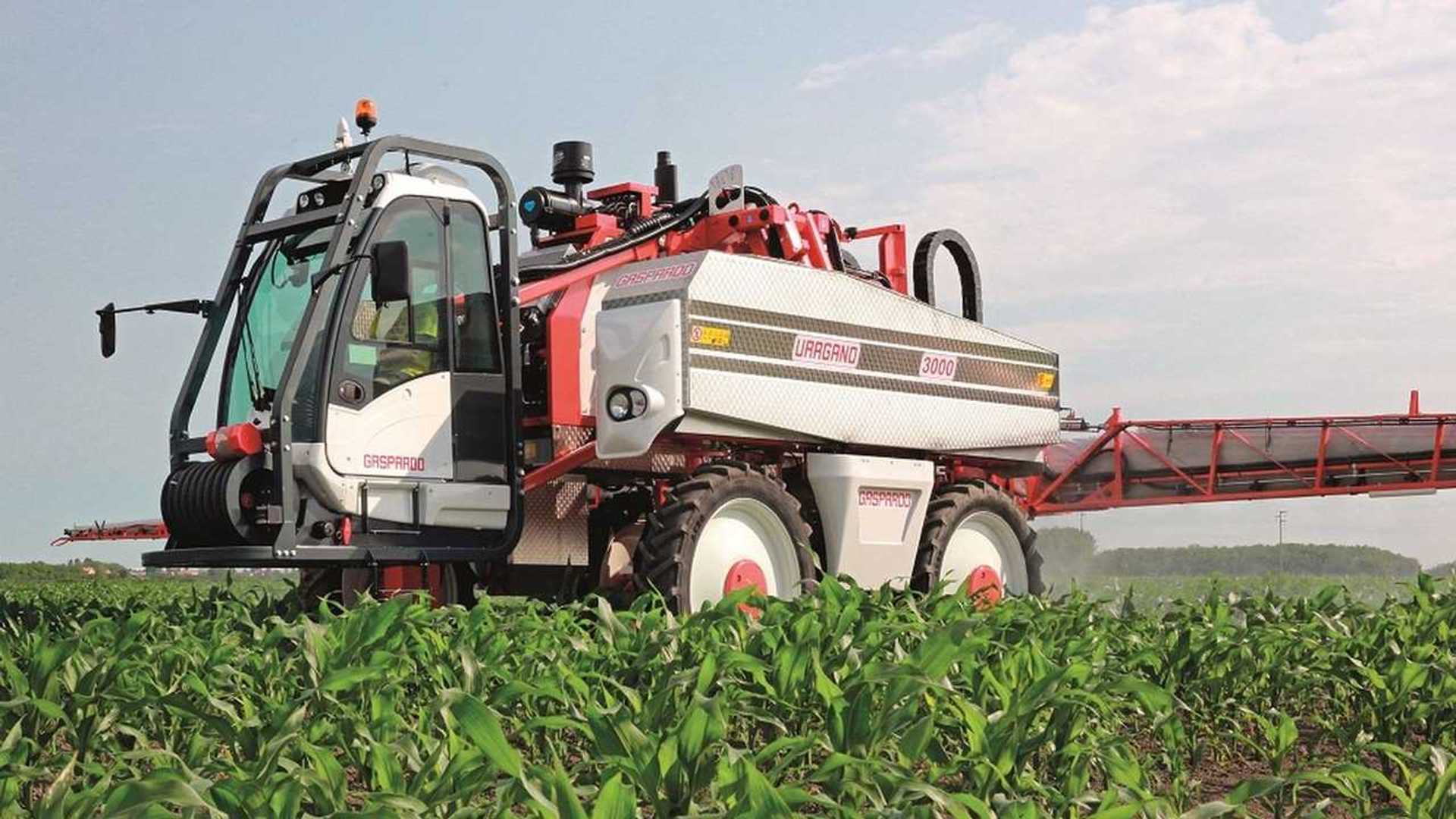 Le irroratrici semoventi meglio del trattore con le trainate?