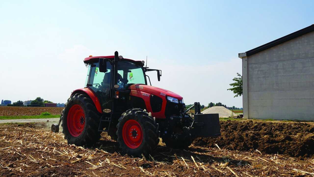 Kubota M5111