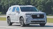 2023 Honda Pilot Front View Spy Photo