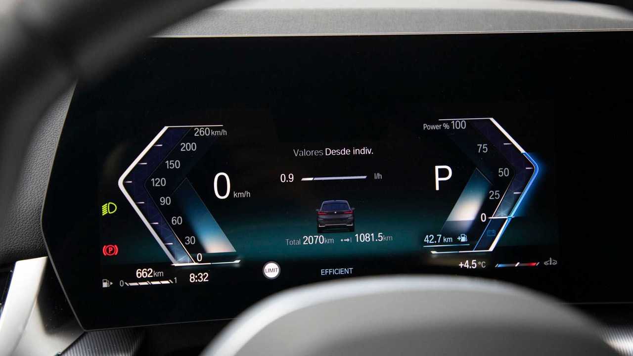 BMW 218i Active Tourer 2022 prueba en video