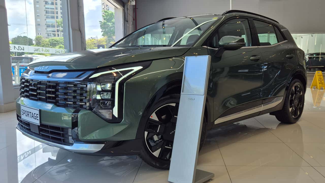 M1 nas lojas: Kia Sportage 1.6 TGDI EX Prestige 2026 