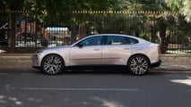 Volvo ES90, la prova su strada