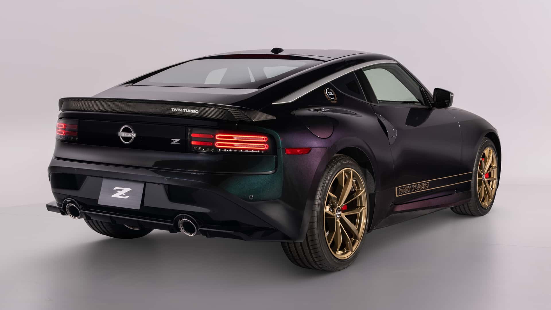 2026-nissan-z-heritage-edition-rear-3-4.jpg